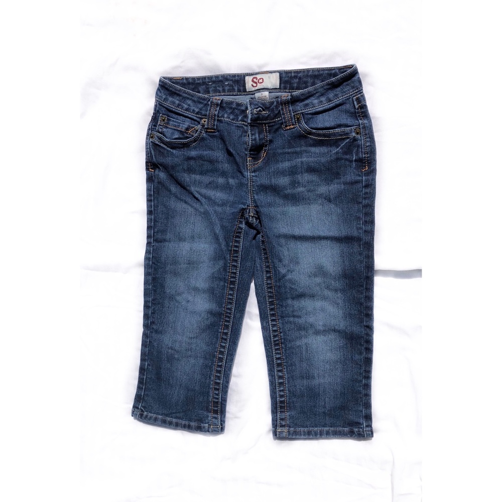 Dark Wash Capri Pants